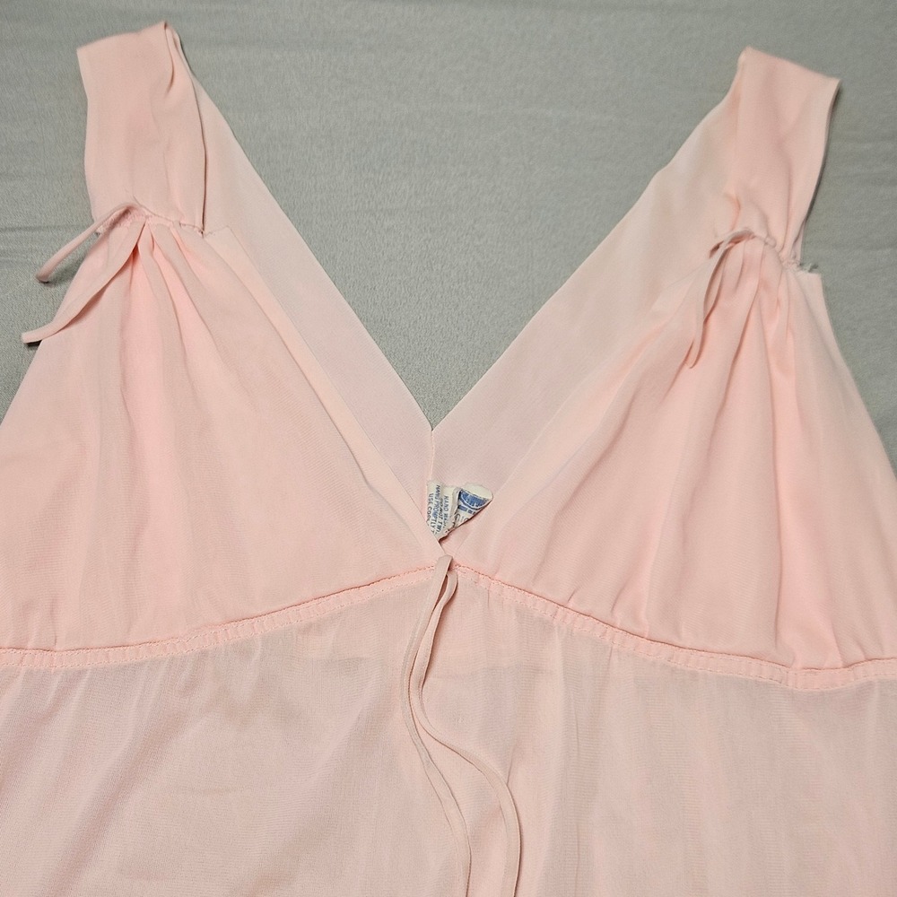 Vintage Nightgown Womens Medium Pink 100 Nylon Sheer Empire Waist V-Neck Long - Picture 6 of 11